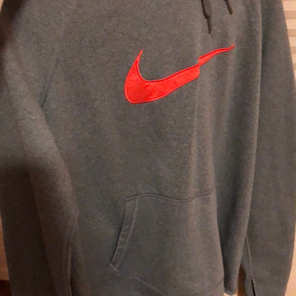 Nike women’s sweatshirt